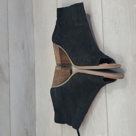 Toms Women Majorka Desert Peep Toe  Ankle Suede Heels Shoes sandals sz 10 - Picture 9 of 14